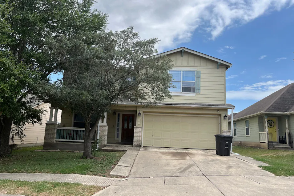 1950 Sundrop Bay San Antonio, TX 78224, Bexar County