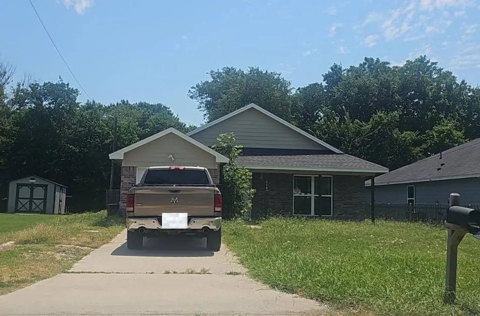 448 Chase Ave Cleburne, TX 76031, Johnson County