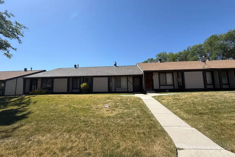 2596 W Farthingale Ln Taylorsville, UT 84129, Salt Lake County