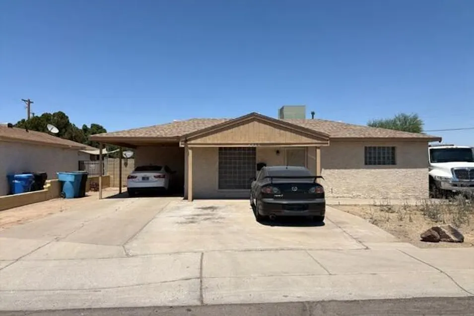 2902 W Northern Ave Phoenix, AZ 85051, Maricopa County
