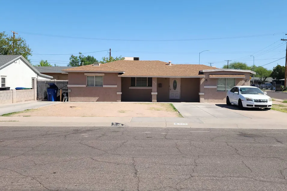 608 W 2nd Pl Mesa, AZ 85201, Maricopa County