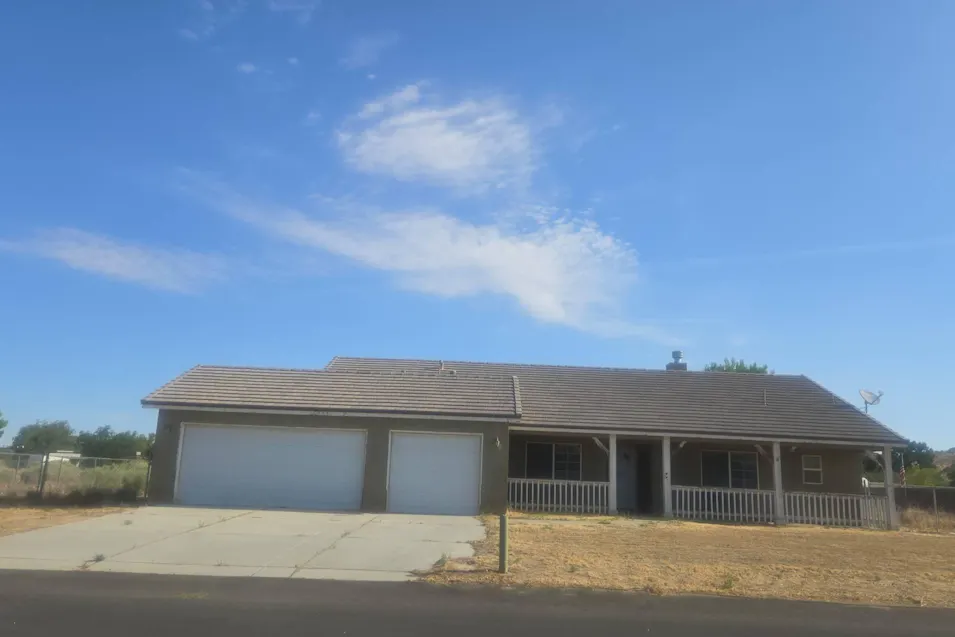 17301 Laredo Vista Ave Palmdale, CA 93591, Los Angeles County