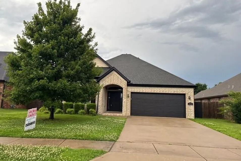 4305 SW Layton Road Bentonville, AR 72713, Benton County