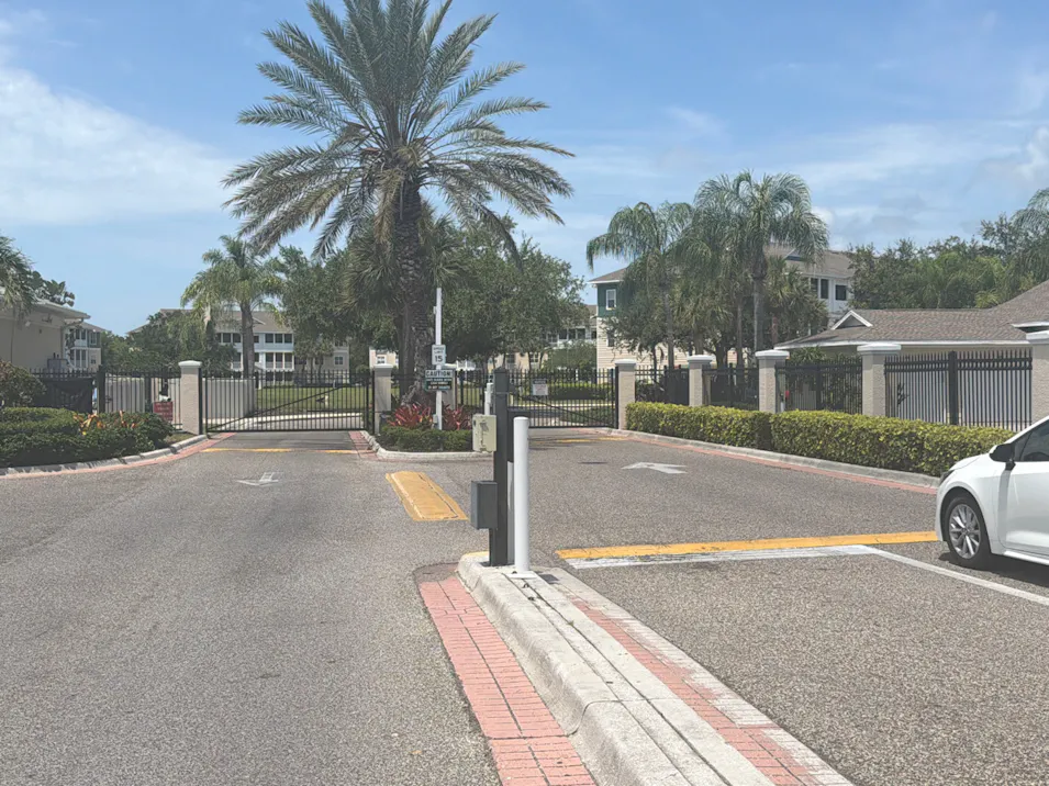 4802 W 51st St Apt 604 Bradenton, FL 34210, Manatee County