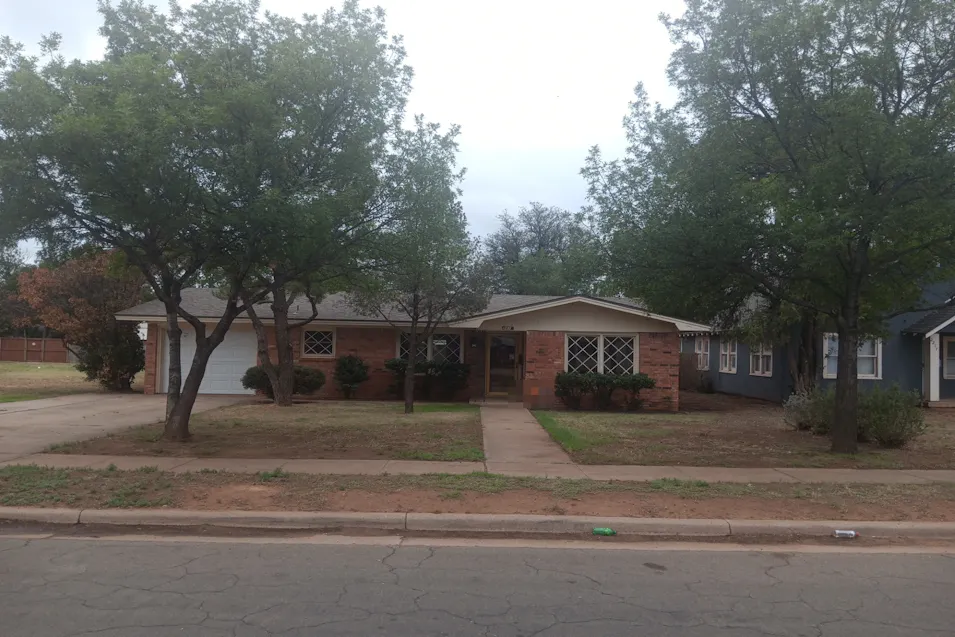 2215 36th St Lubbock, TX 79412, Lubbock County