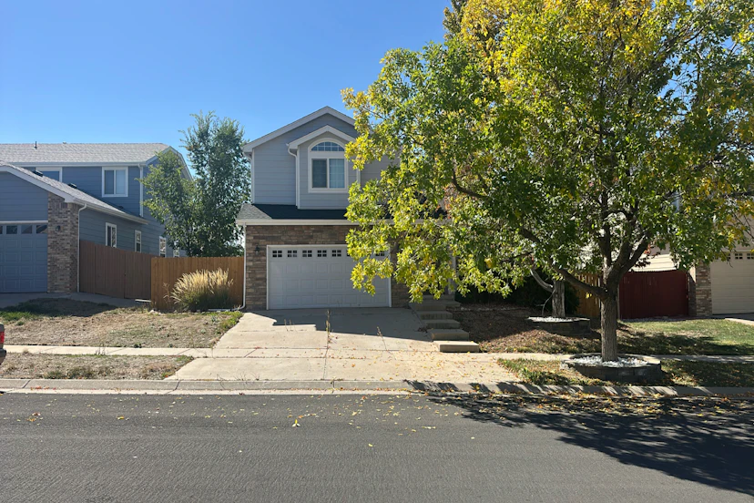 18912 E Harvard Dr
