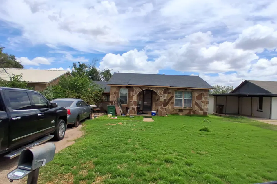 1206 Hassell St San Angelo, TX 76901, Tom Green County