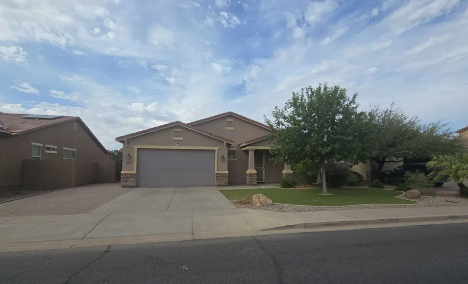 6829 W St Charles Ave Laveeen, AZ 85339, Maricopa County