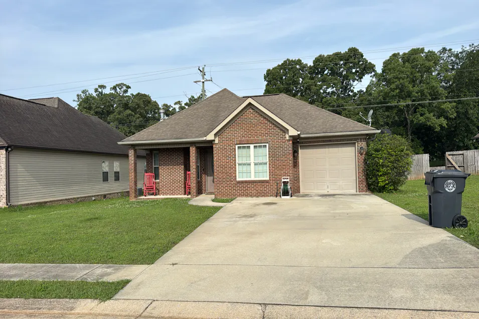 127 Cottage Lane Lincoln, AL 35096, Talladega County