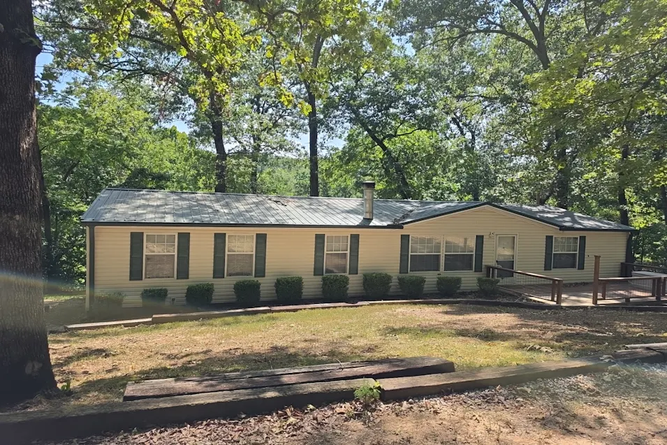 943 Hickory Ln Pineville, MO 64856, McDonald County
