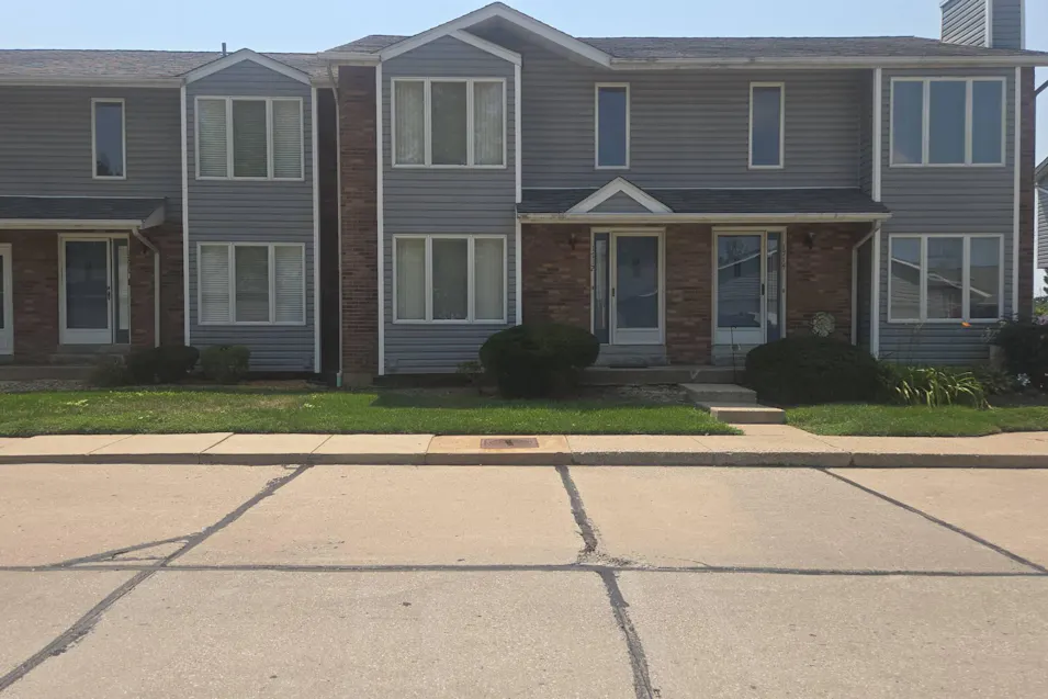 1712 Forest Hills Drive Saint Charles, MO 63303, Saint Charles County