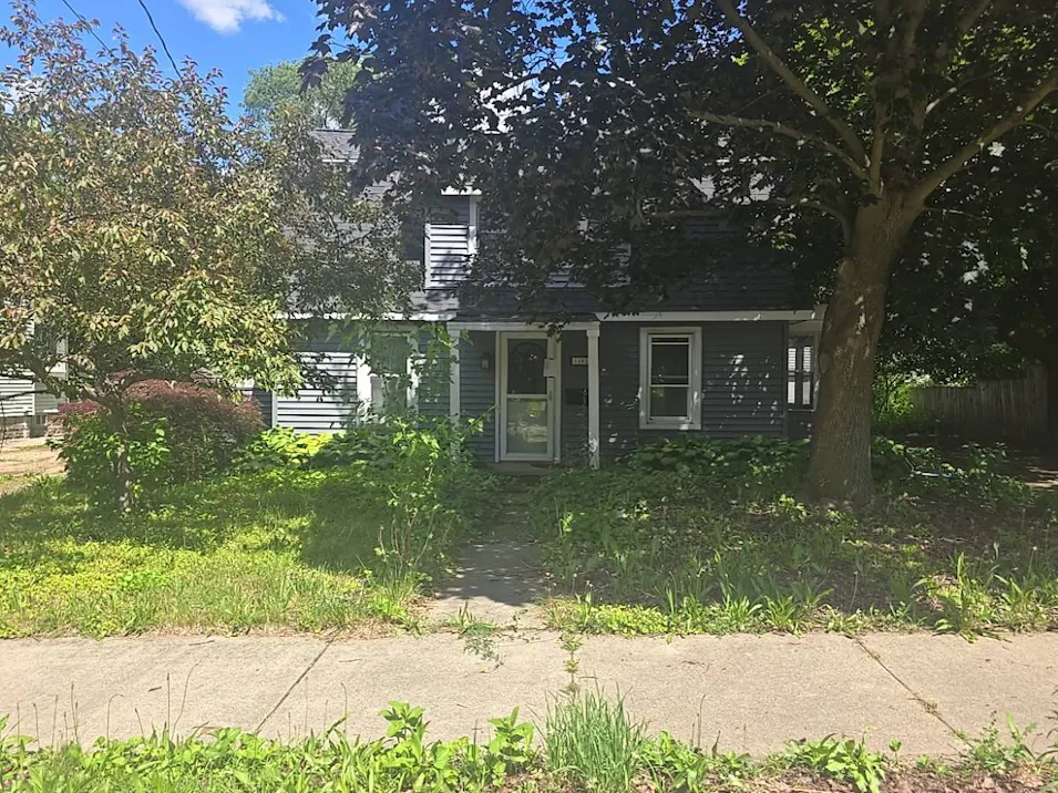 1802 Berkley Ave SW Wyoming, MI 49509-1329, Kent County