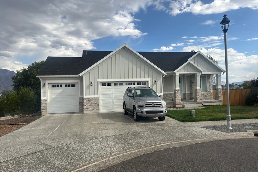 1185 W Rinton Cir