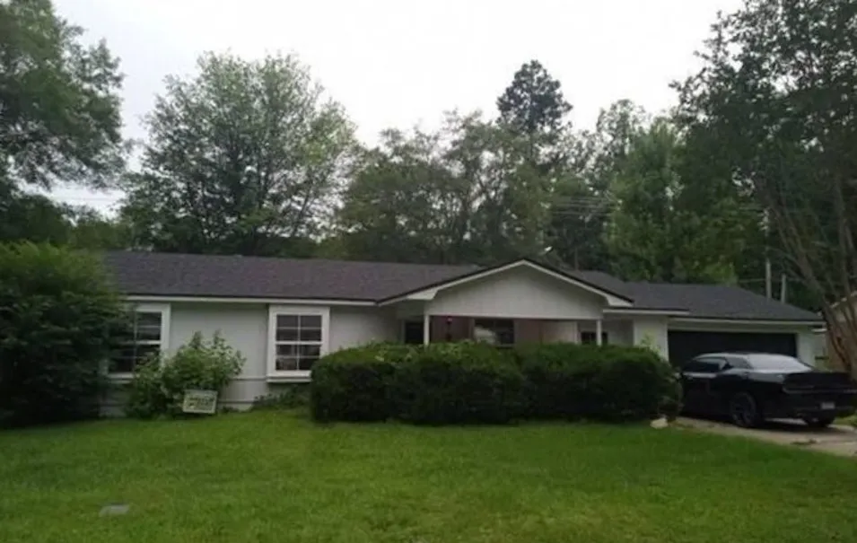 9 Deerwood Dr Sheridan, AR 72150, Grant County