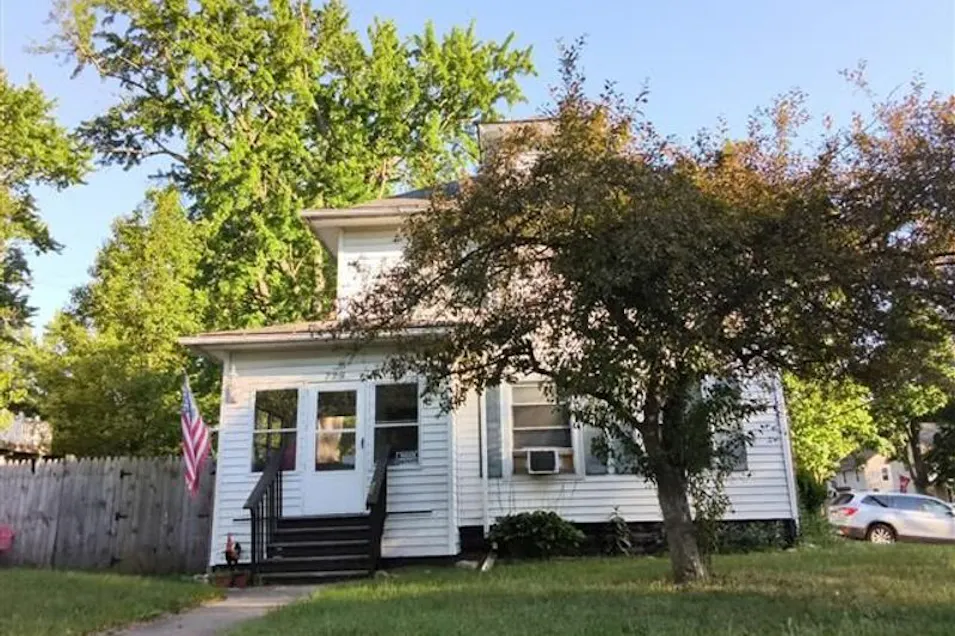 729 W Franklin St Jackson, MI 49201, Jackson County