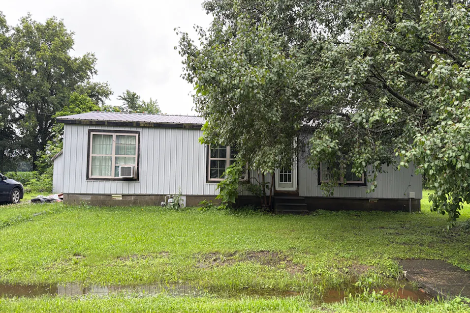 113 W Walnut St Watson, IL 62473, Effingham County
