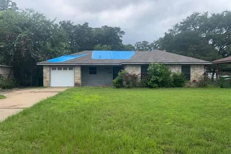 2518 Hardwood Dr Bryan, TX 77803, Brazos County