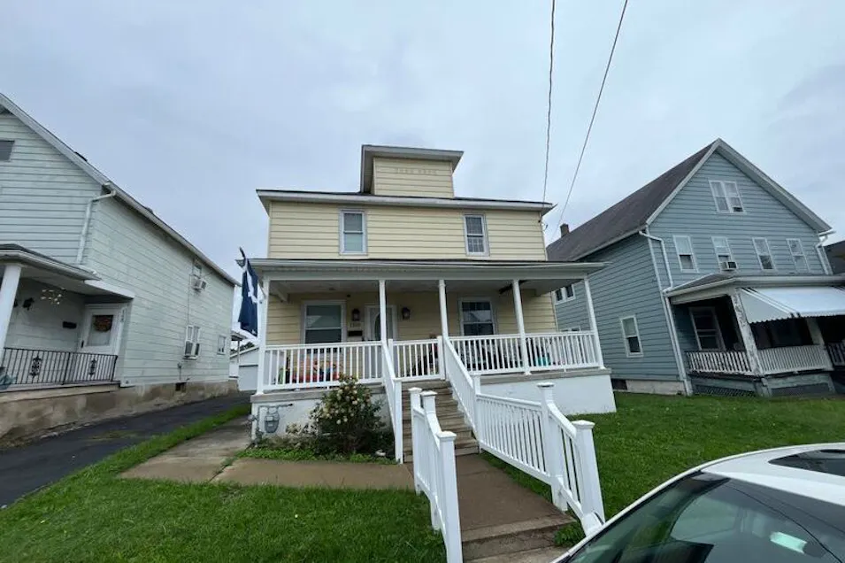 1218 Reynolds Avenue Taylor, PA 18517, Lackawanna County