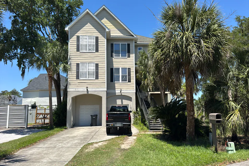 4 Shad Ct Savannah, GA 31410, Chatham County