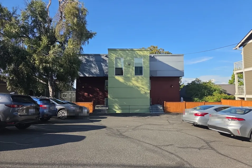 49 W Etruria St, Unit 401 Seattle, WA 98119, King County
