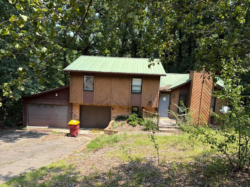 3116 Cobblestone Dr