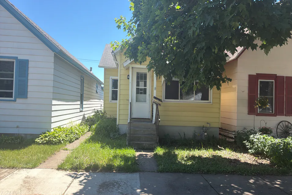 458 High Forest Street Winona, MN 55987, Winona County