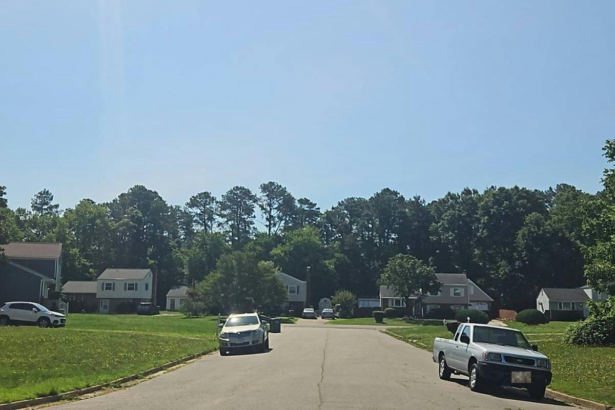 Bluebell Ct, Glen Allen, VA 23060