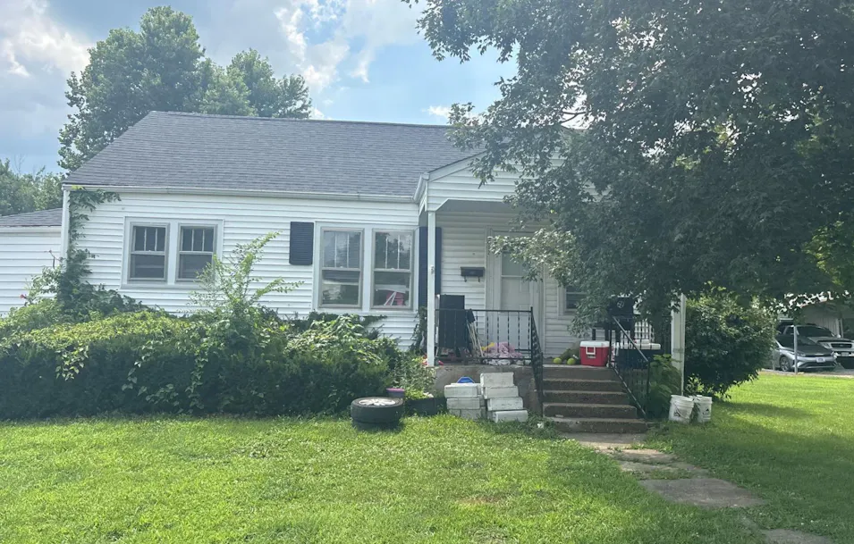 912 Andrews Street Fredericktown, MO 63645, Madison County