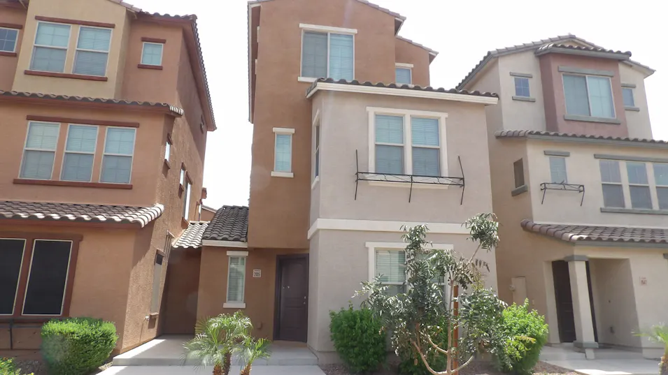 2005 N 77th Glen Phoenix, AZ 85035, Maricopa County