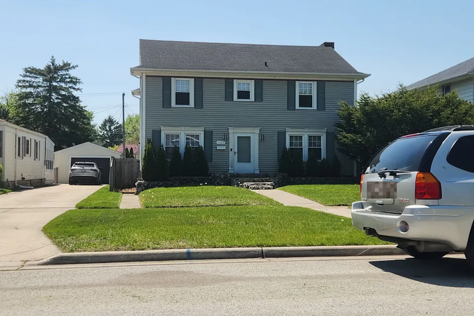 1424 Court St Port Huron, MI 48060, St. Clair County