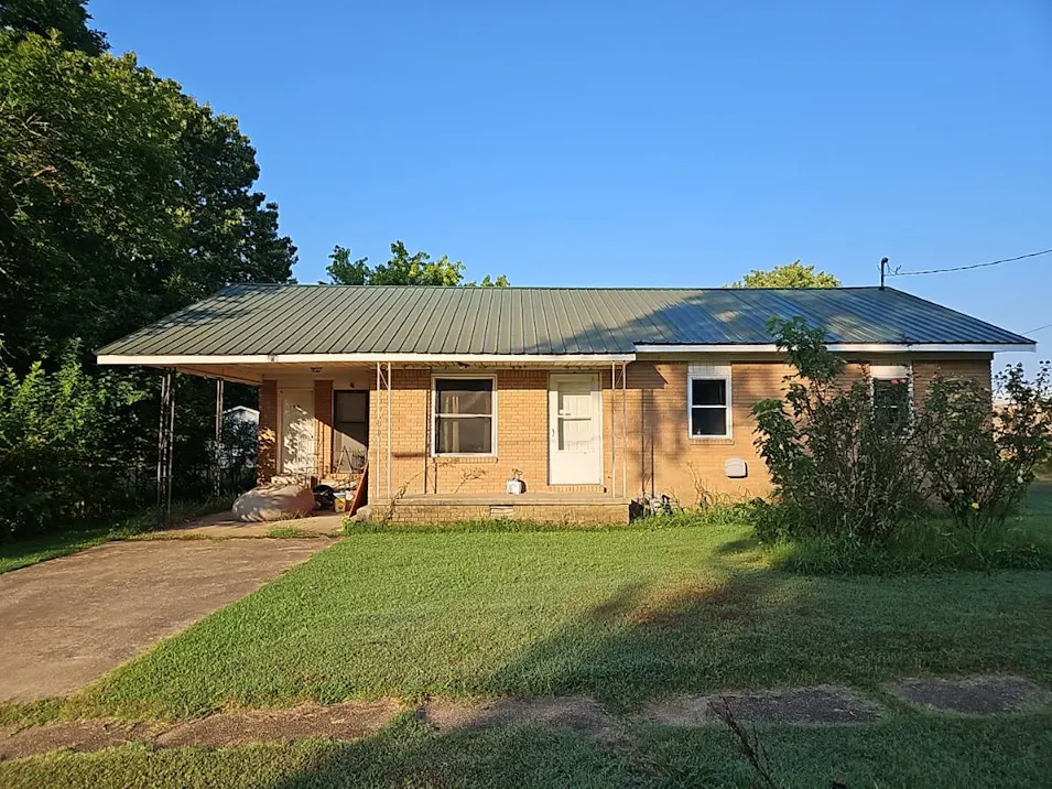 198 North Maple Street Reyno, AR 72462, Randolph County
