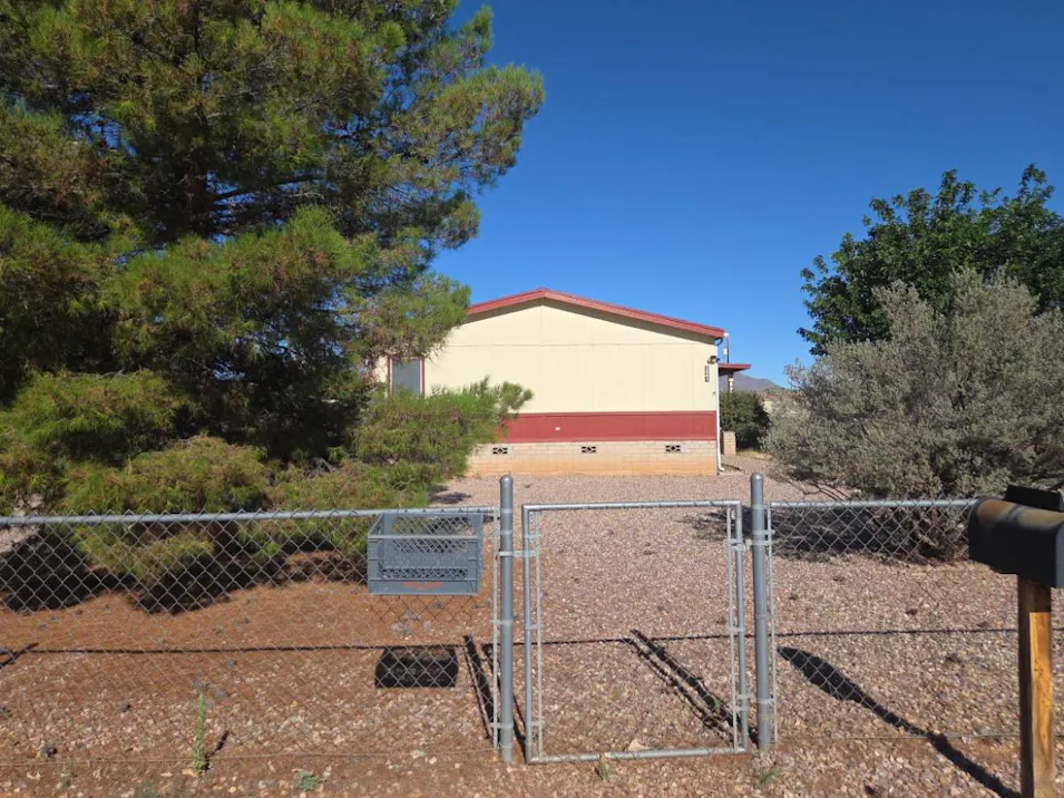 2561 N Calle Noveno Huachuca City, AZ 85616, Cochise County