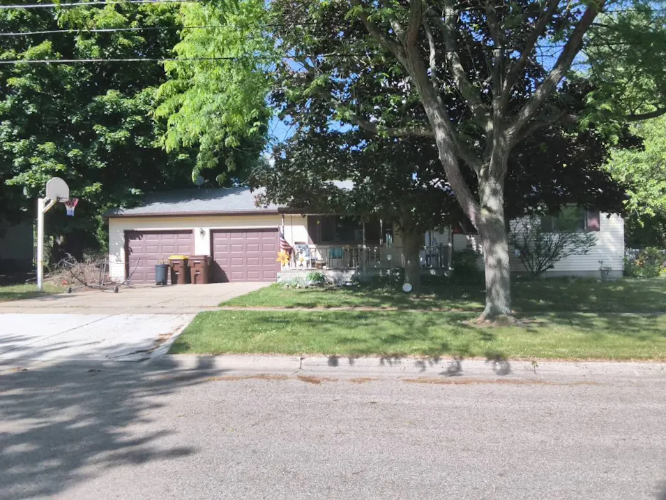 1043 Eugenia Dr Mason, MI 48854, Ingham County