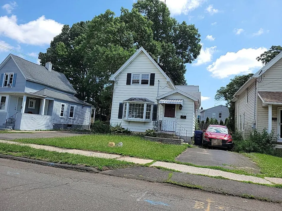 337 Peck Avenue West Haven, CT 06516, New Haven County