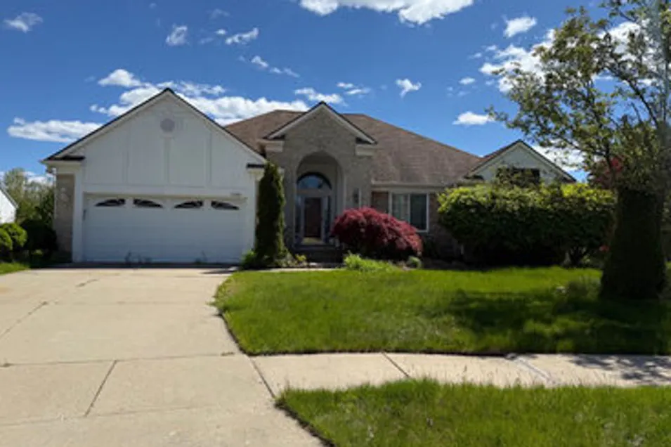 28363 Lady K Ct Southfield, MI 48034-5620, Oakland County