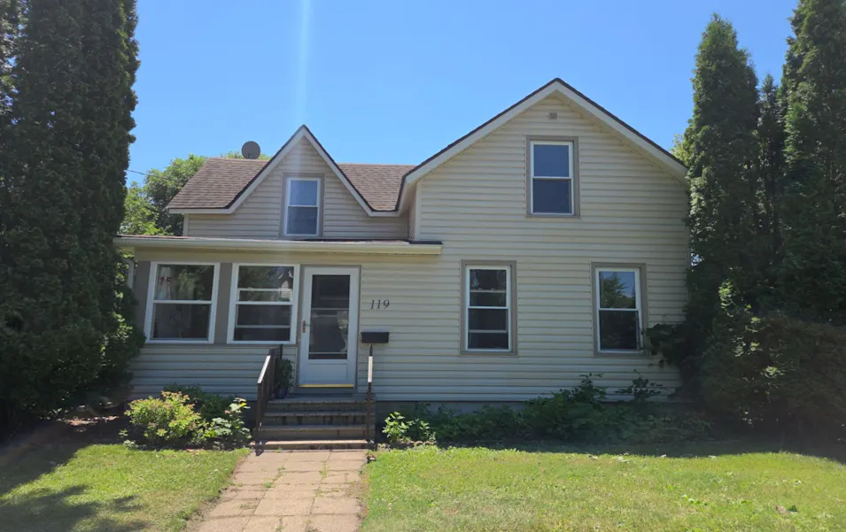 119 Woodley St W Northfield, MN 55057, Rice County