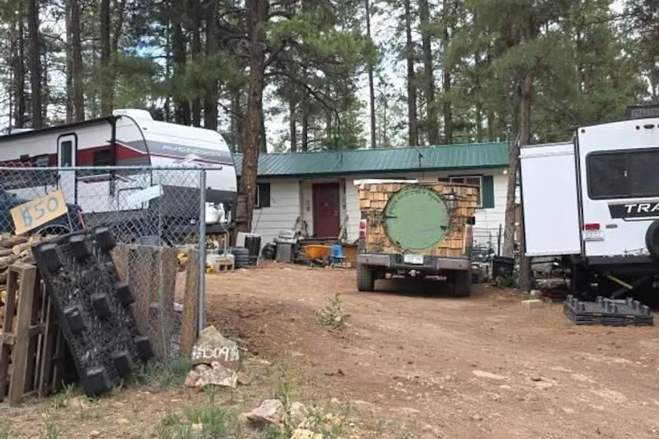 4509 S Indian Trl Show Low, AZ 85901, Navajo County