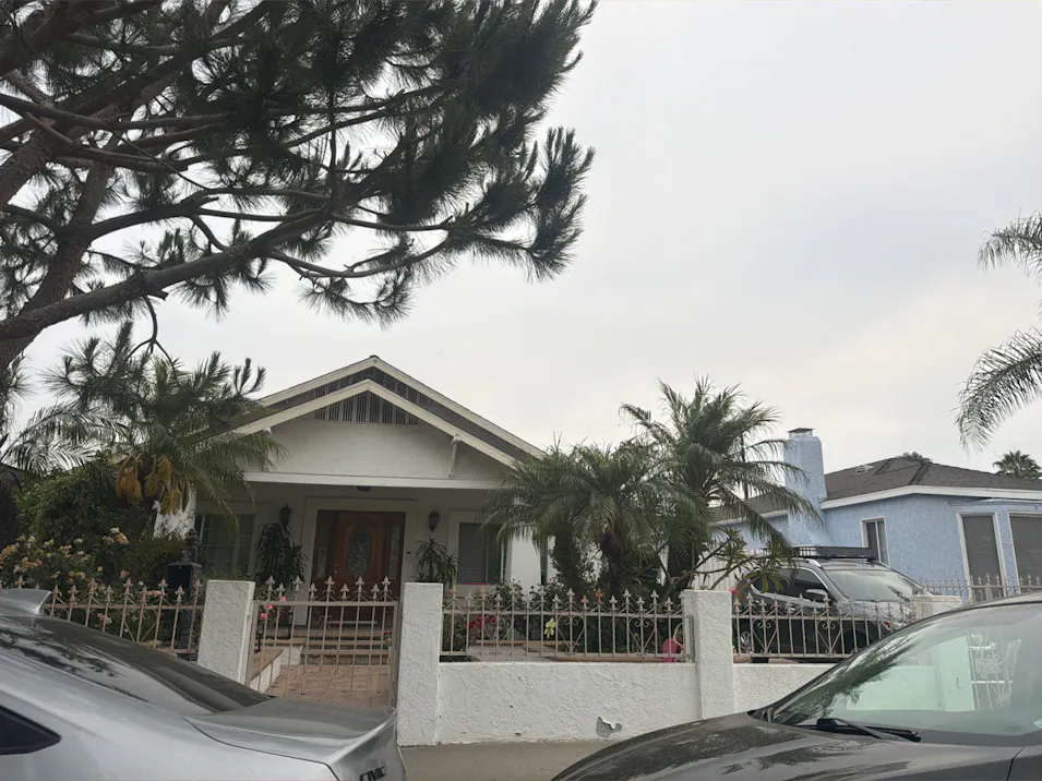 445 West Arbutus St Compton, CA 90220, Los Angeles County