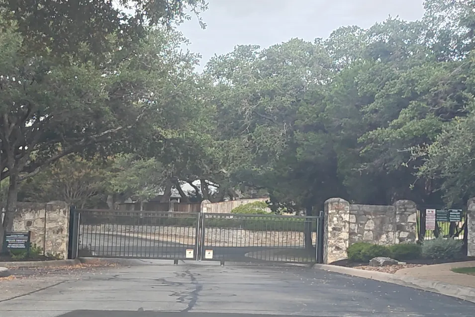 23 Grants Lake Dr San Antonio, TX 78248, Bexar County
