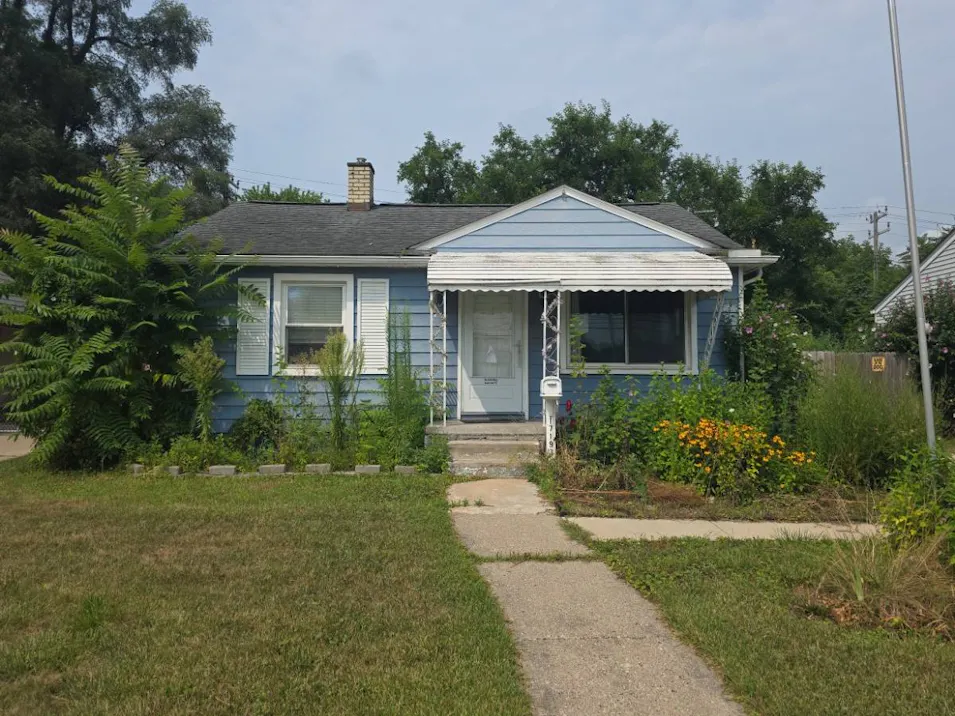 17193 Beech Daly Rd Redford, MI 48240, Wayne County
