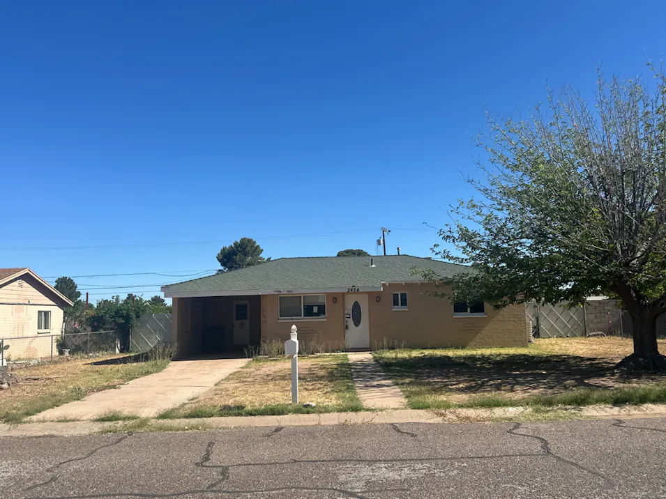 2454e 14th St Douglas, AZ 85607, Cochise County