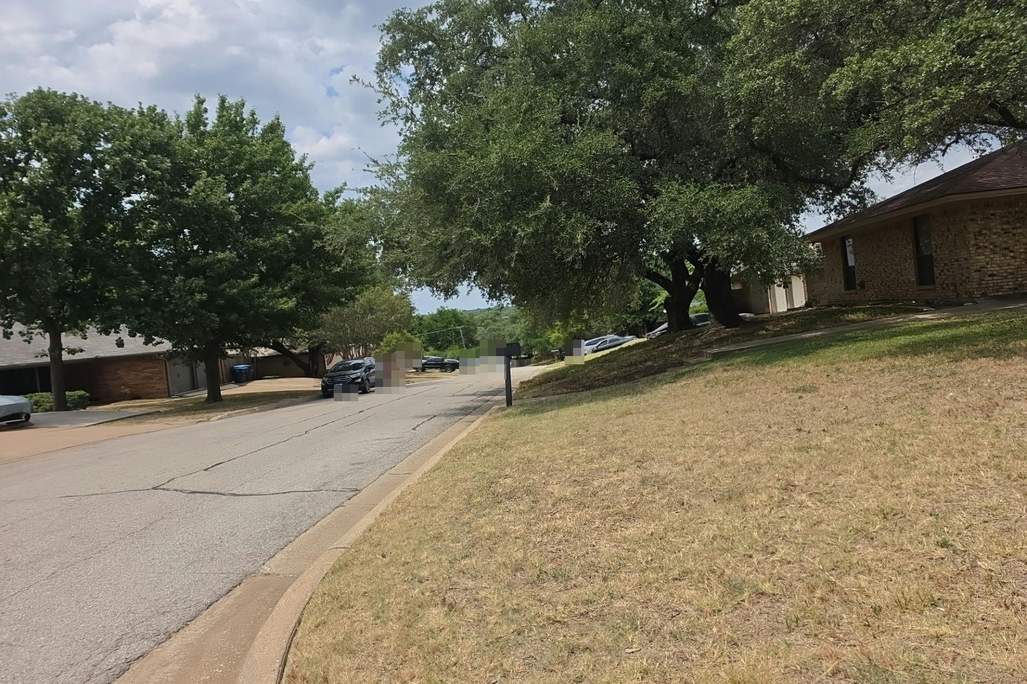 Brookhaven Trl, Fort Worth, TX 76133