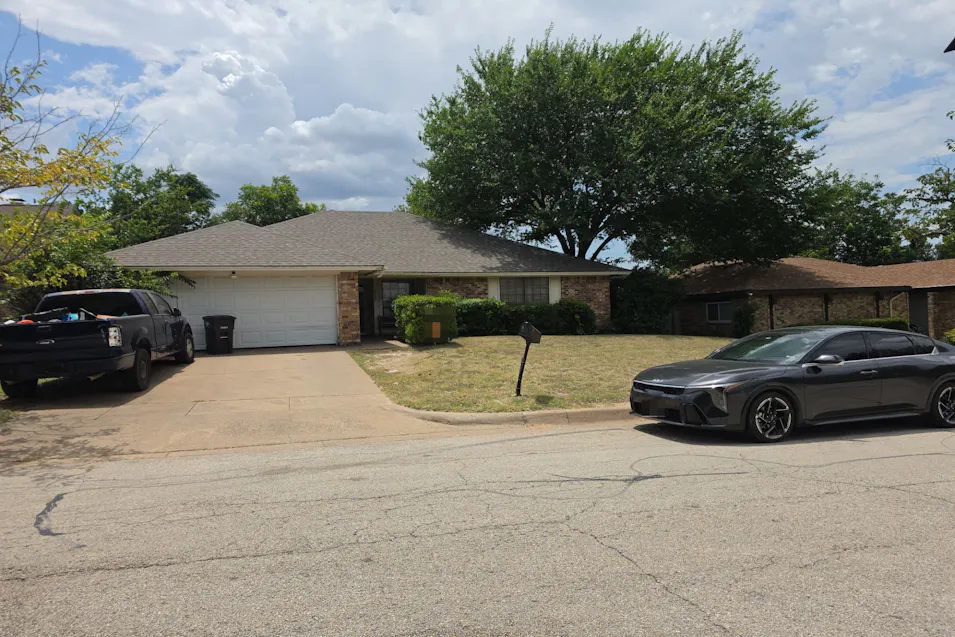 6400 Brookhaven Trail Fort Worth, TX 76133, Tarrant County