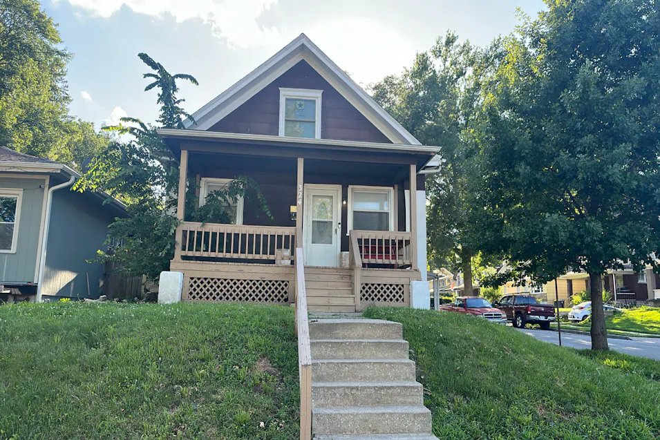 324 N Elmwood Ave Kansas City, MO 64123, Jackson County