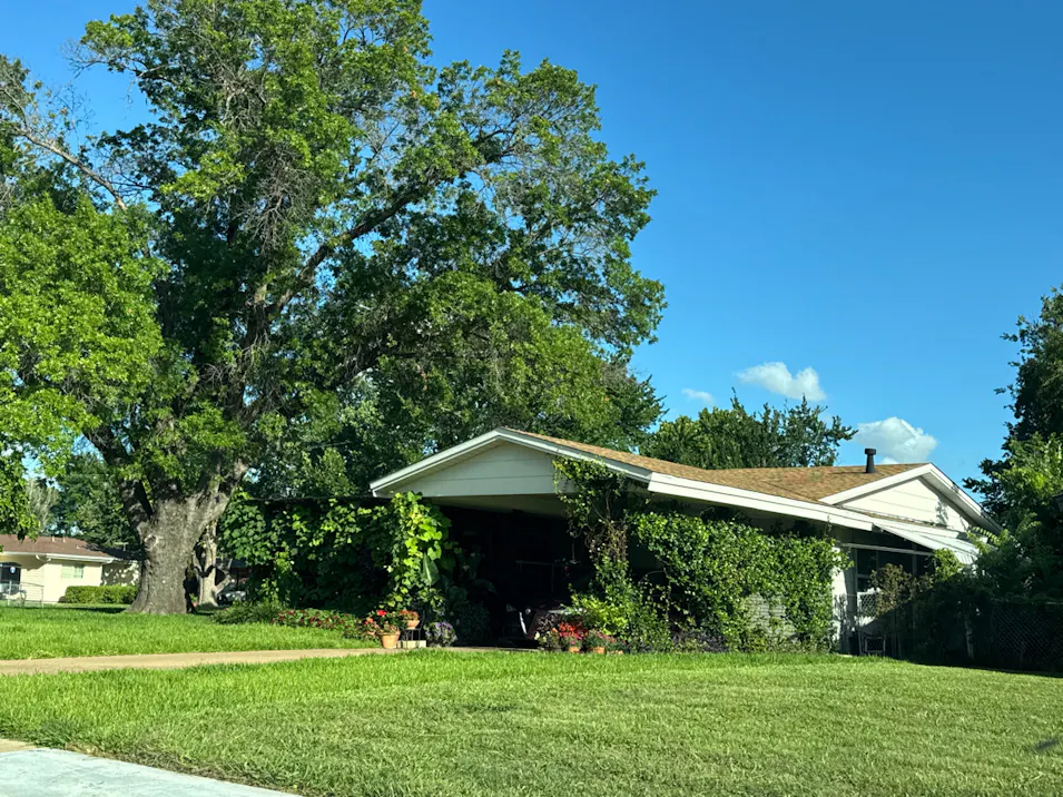 3102 Roanoke Drive Irving, TX 75061, Dallas County