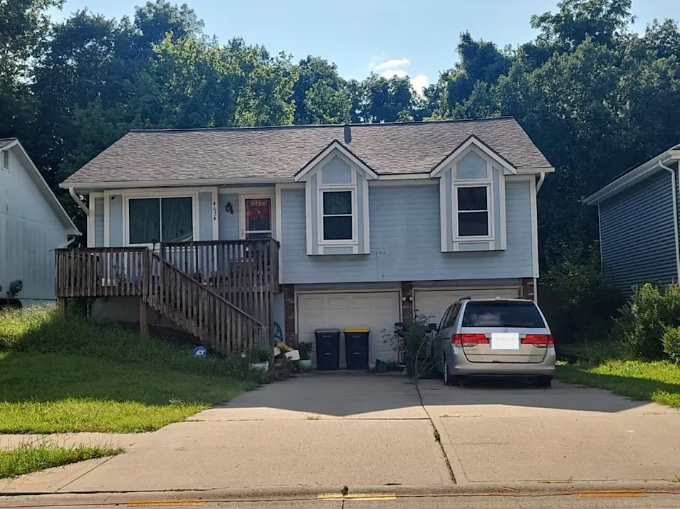 4634 N Winchester Ave Kansas City, MO 64117, Clay County