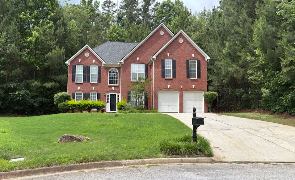 6681 Point of Woods Dr Stone Mountain, GA 30087, Dekalb County