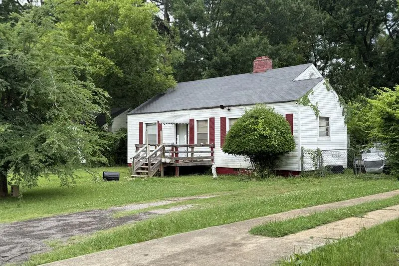 Selma Rd, Bessemer, AL 35020 #1