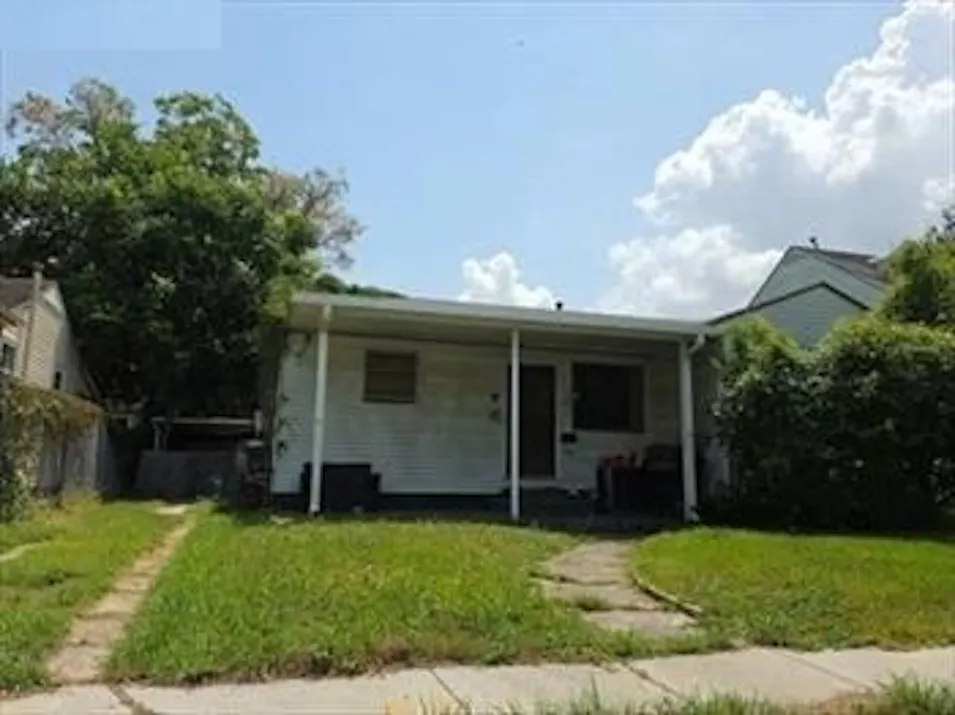 102 Hathaway Pl New Orleans, LA 70119, Orleans County