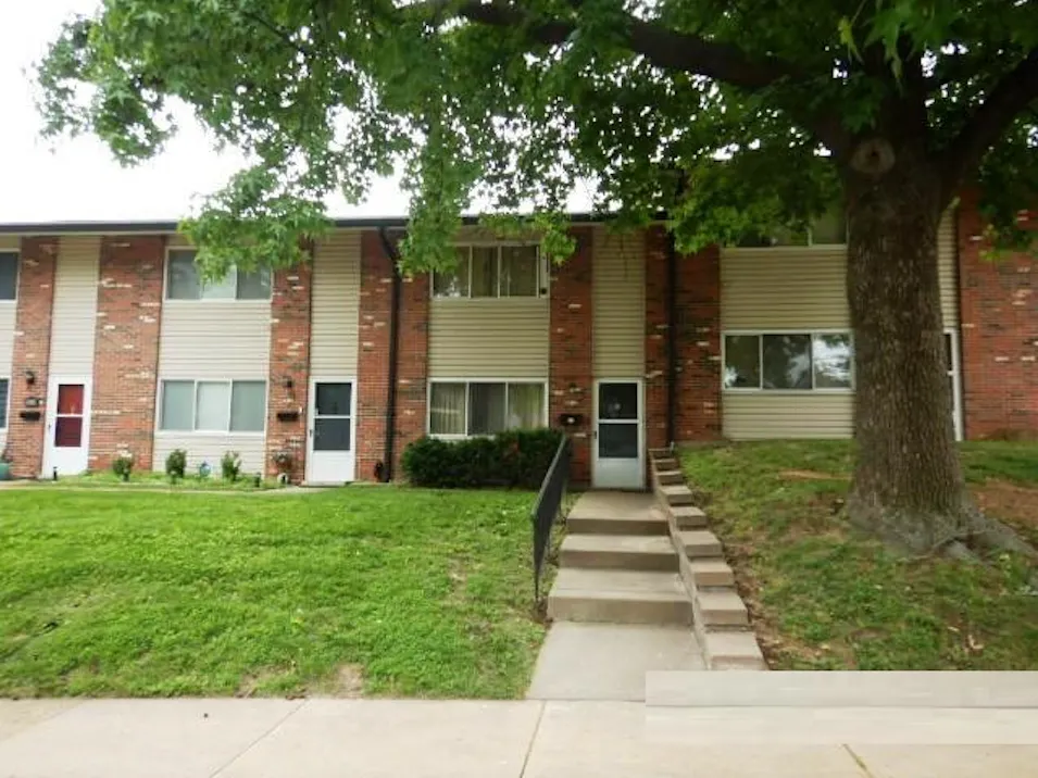 9072 Villa Ridge Court Affton, MO 63123, St. Louis County